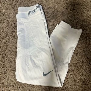Nike Pro Cropped Leggings